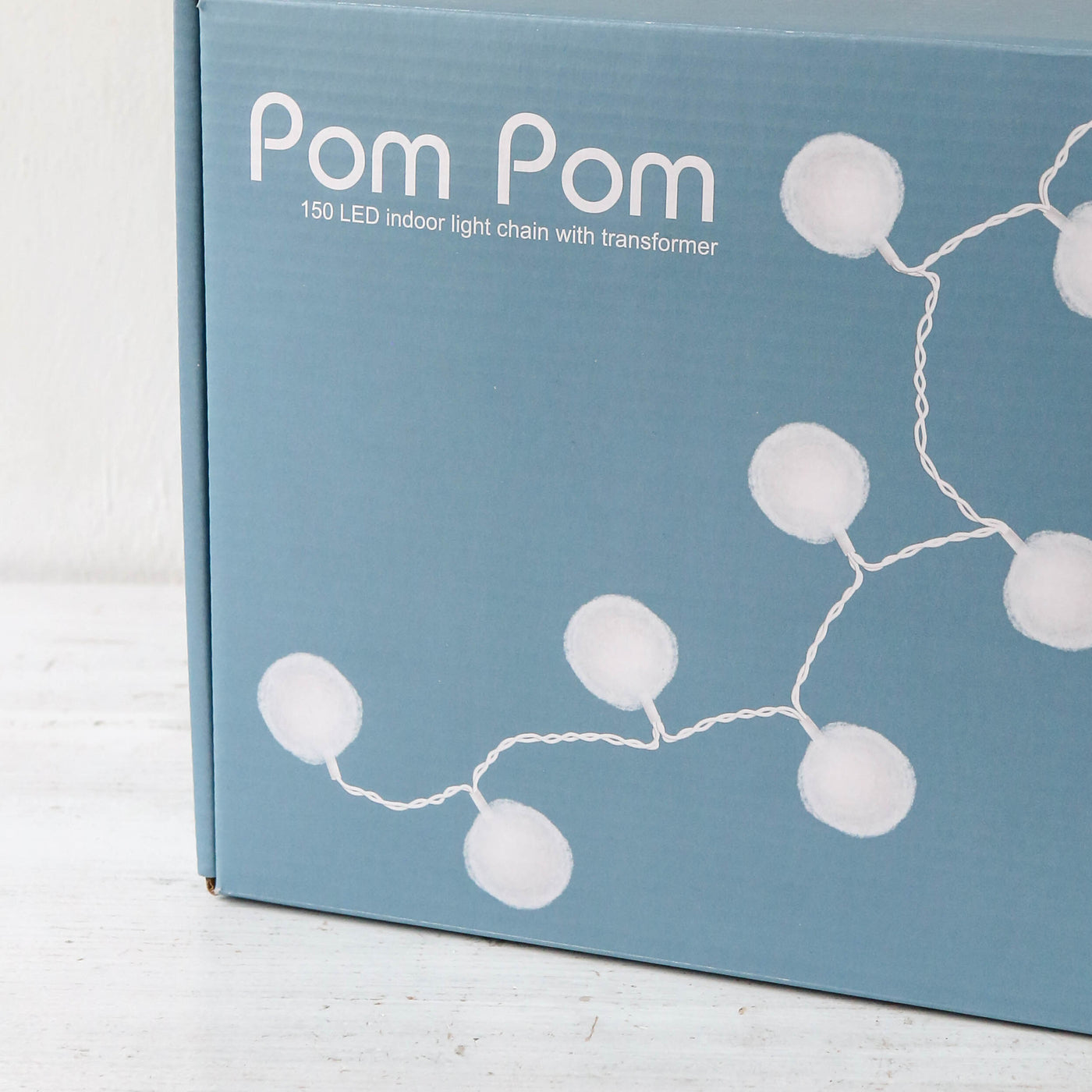 White Pom Pom Lights - 150 lights 6m, Mains Powered