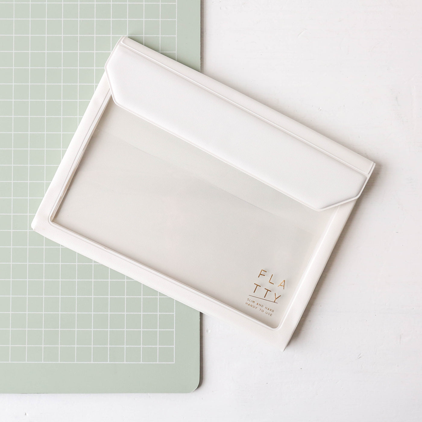 Flatty A6 Case - White