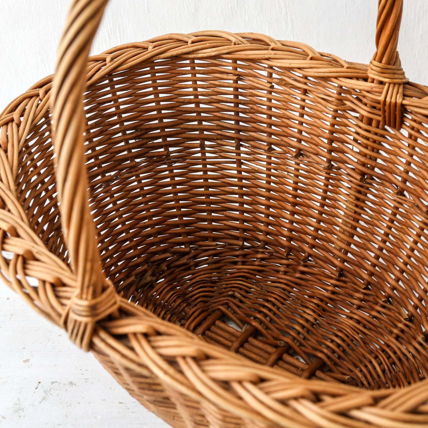 Vintage Shopping Basket - Design 2