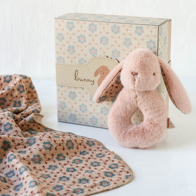 Maileg Bunny Rattle Set - Powder