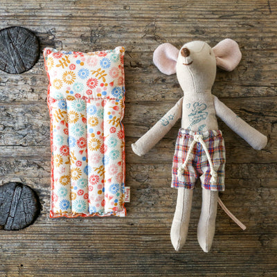 Dad Beach Mouse with Air Mattress - Flower