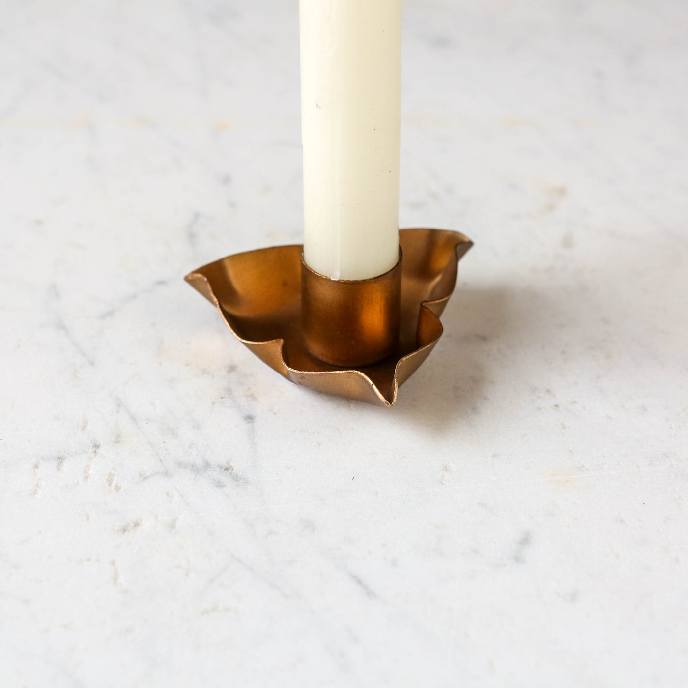 Oxalis Candle Holder - Antique Brass