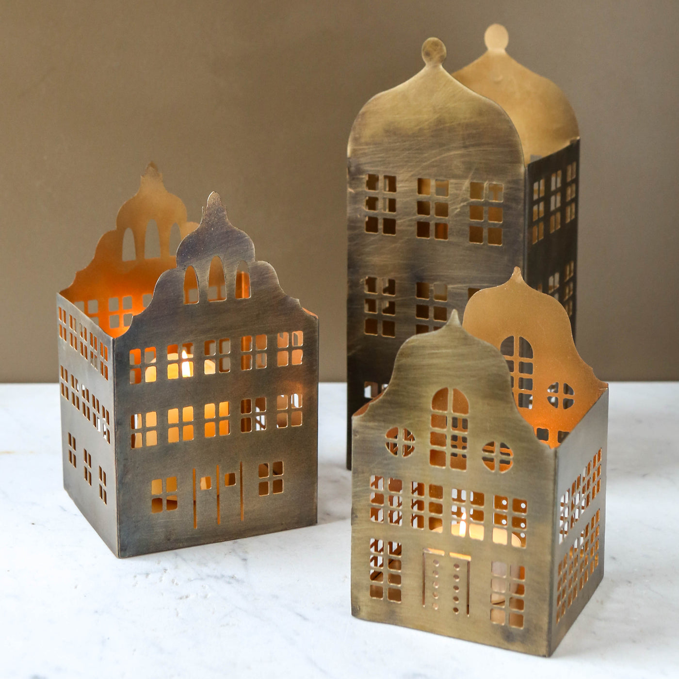 Townhouse Design Tealight Holder - Medium