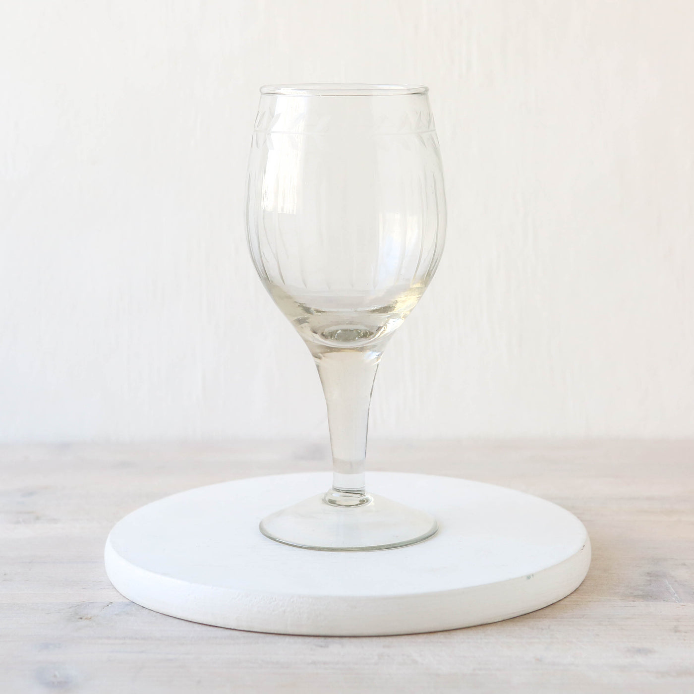 Etched Leaf & Stripe Wine Glass