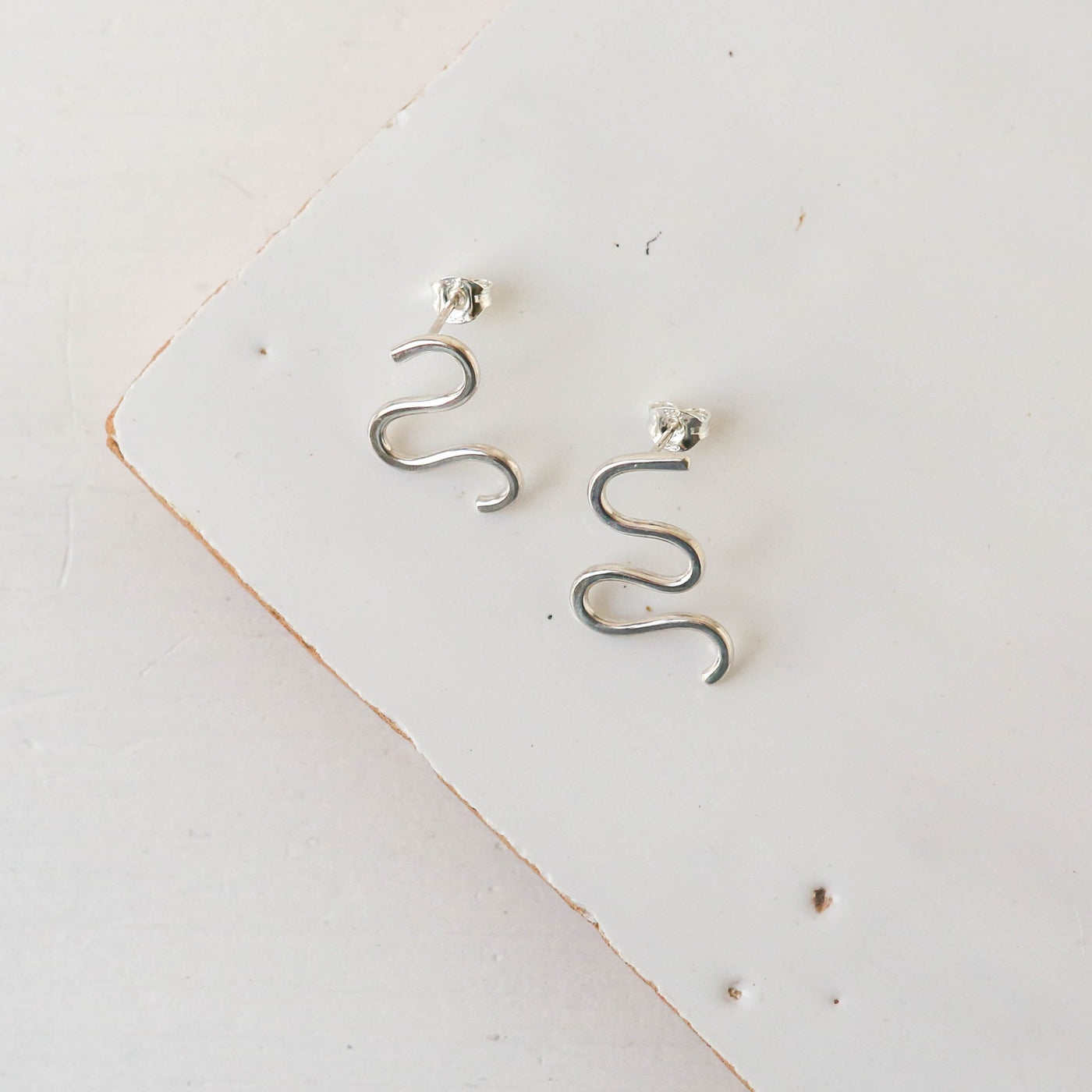Mini Wiggle Studs