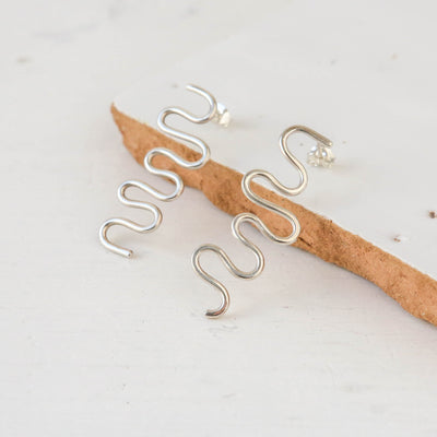 Wiggle Earrings