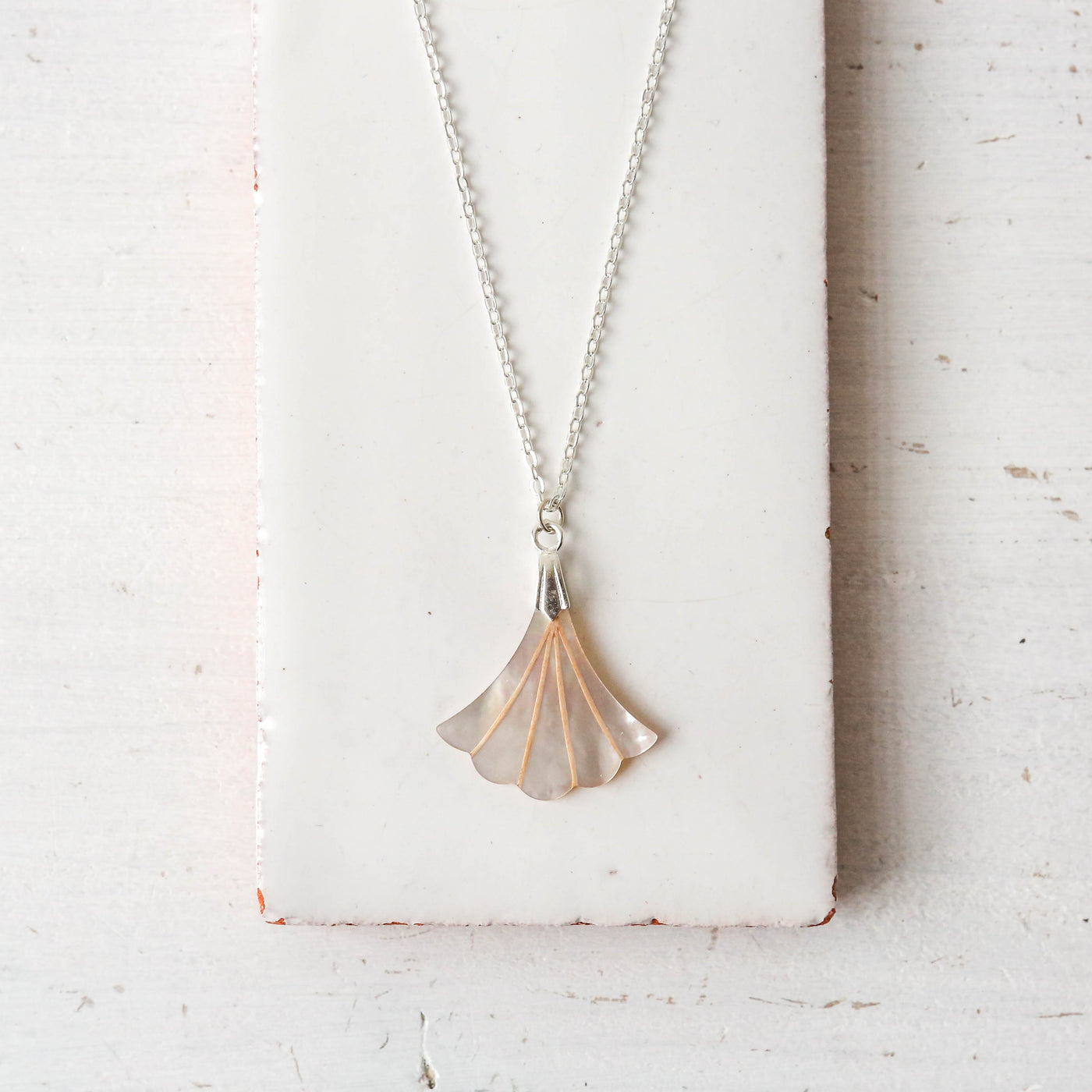 Mother of Pearl Deco Fan Necklace - Silver