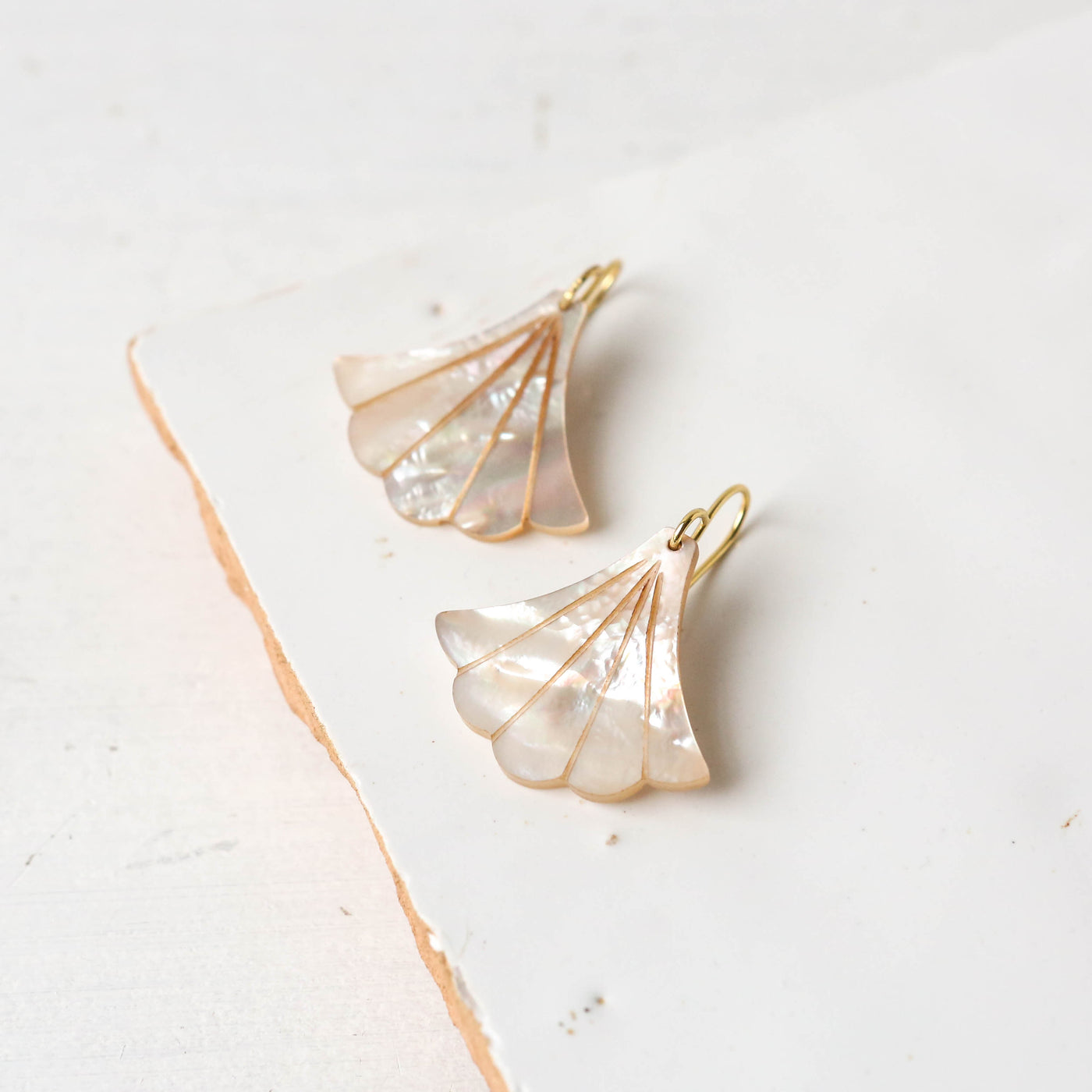 Mother of Pearl Deco Fan Earrings - Gold