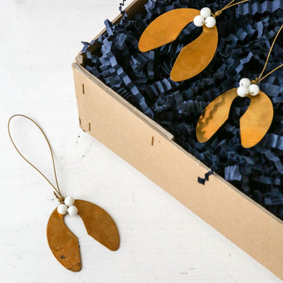 Hanging Brass Beaded Mistletoe Tree Decoration