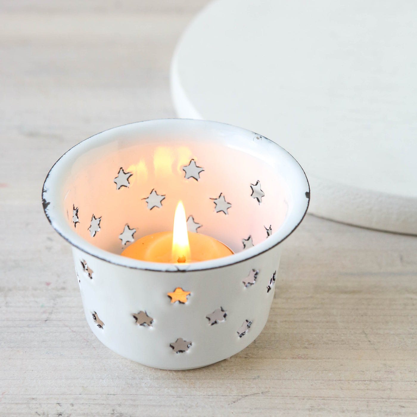 Enamel Star Design Tea Light Holder