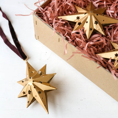8 Point Gold Star Hanging Decoration