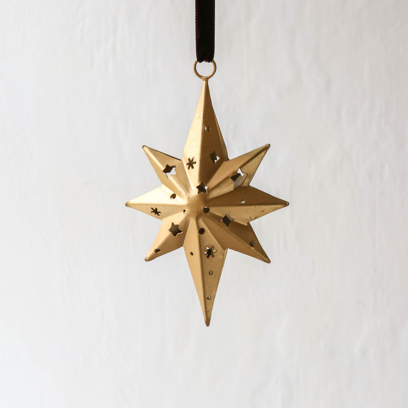 8 Point Gold Star Hanging Decoration