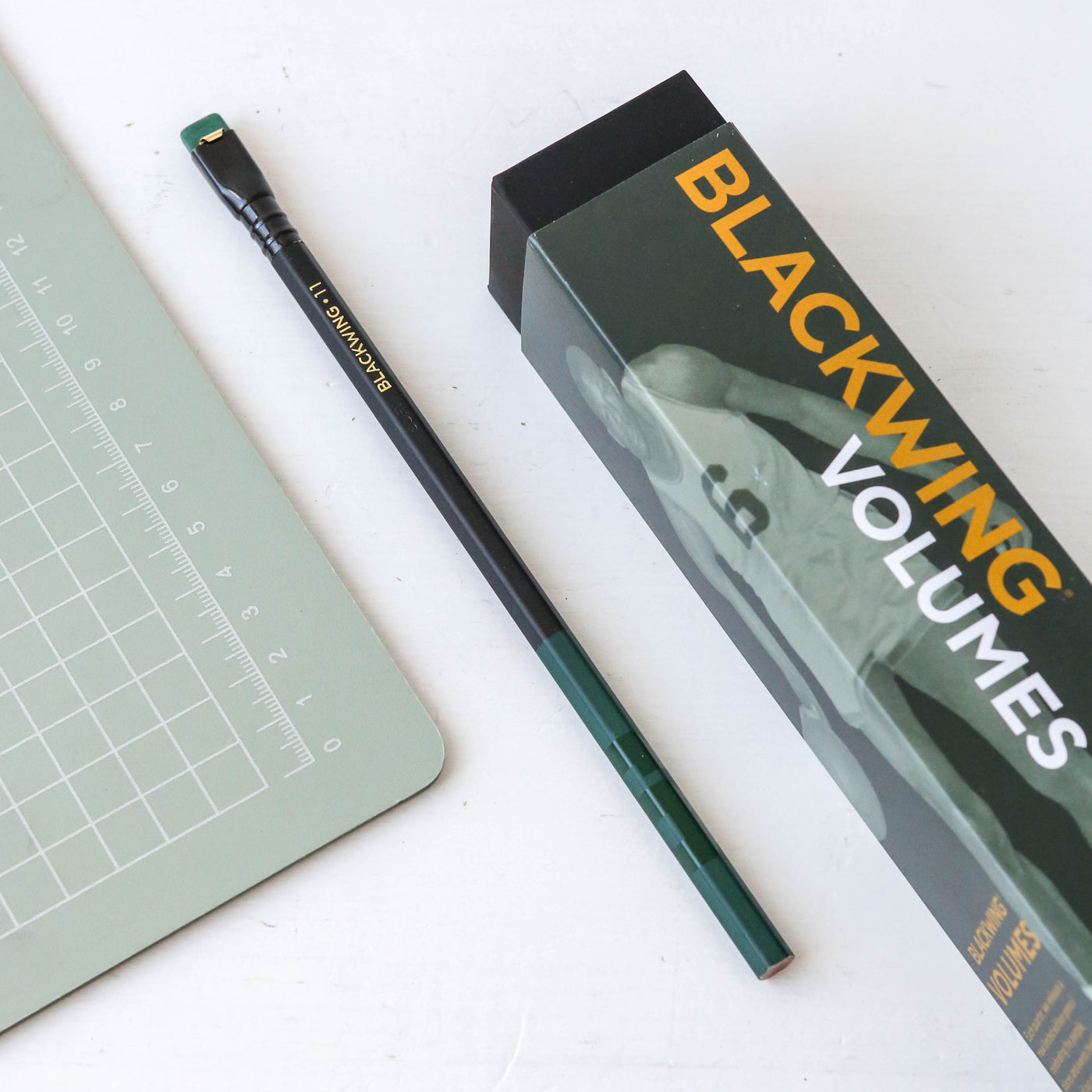 Blackwing Limited Edition Volume 11 Bill Russell - Box of 12 Pencils