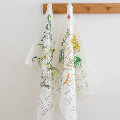 SALE 2025 Calendar Cloth - White Flowers