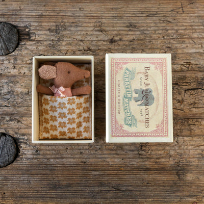 NEW Sleepy Wakey Baby Mouse in Matchbox - Rose