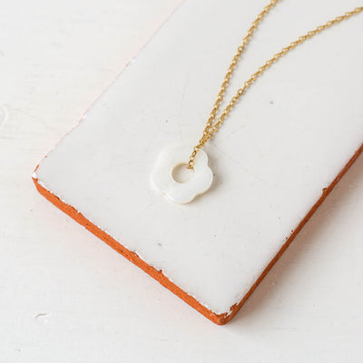 Shell Flower Necklace - White