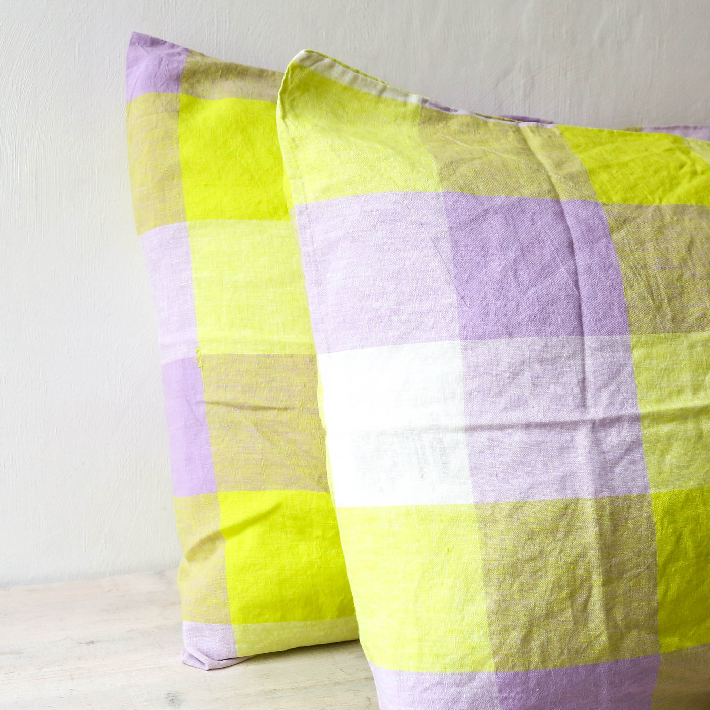 Pair of Linen Pillowcases - Lavender Fizz