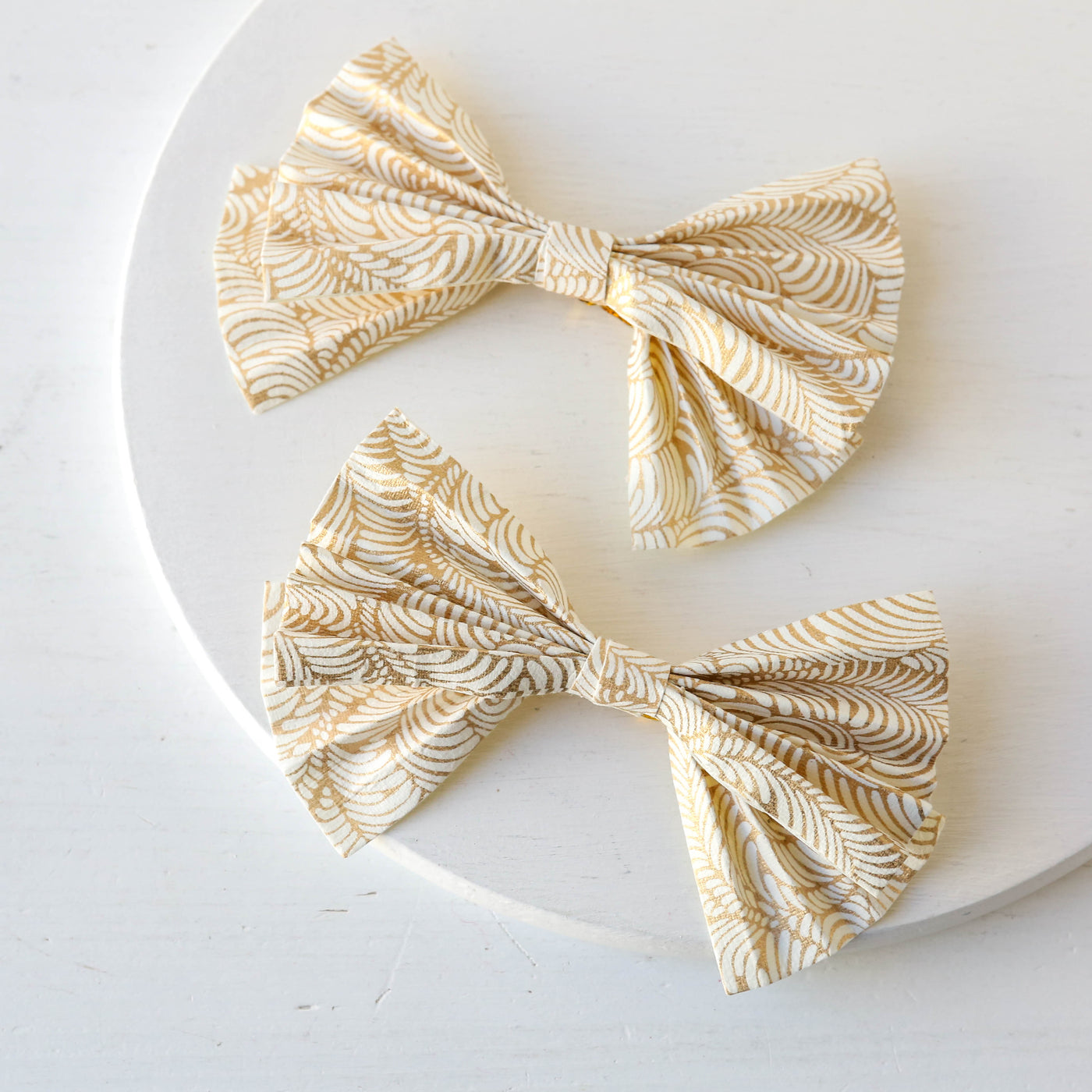 12cm Pair of Paper Bows - Mara Gold