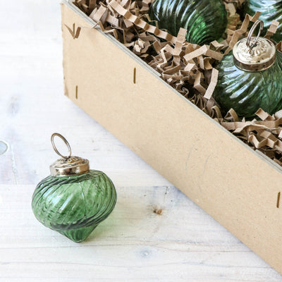 4cm Swirled Onion Shaped Glass Bauble - Green