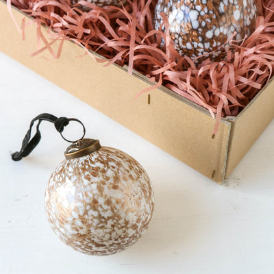7cm Blown Speckled Glass Bauble - White/Gold
