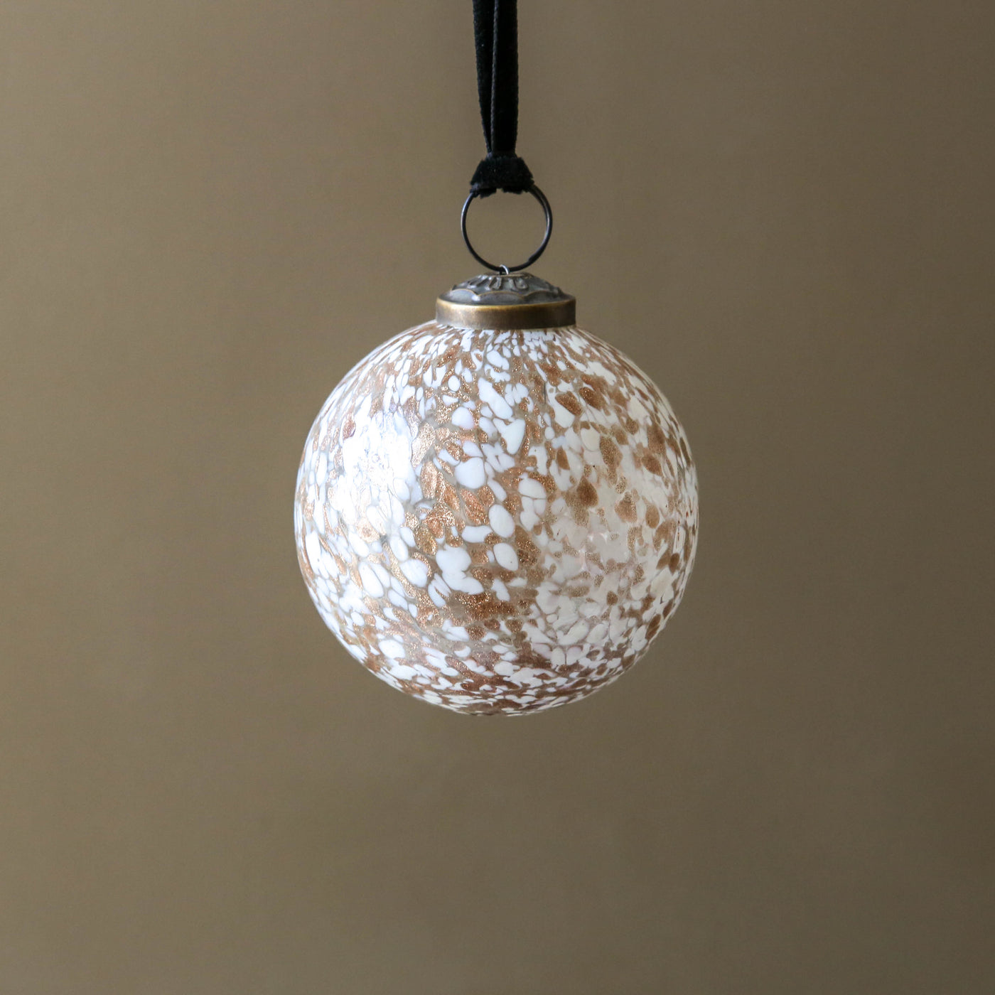 7cm Blown Speckled Glass Bauble - White/Gold