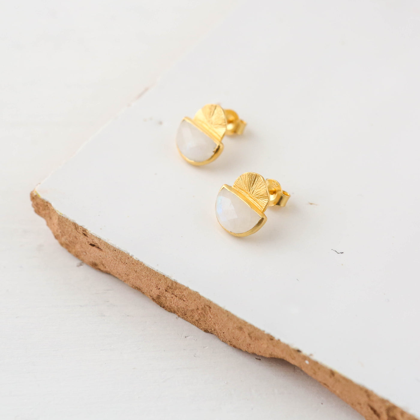 Kamili Gold Stud Earrings - Rainbow Moonstone