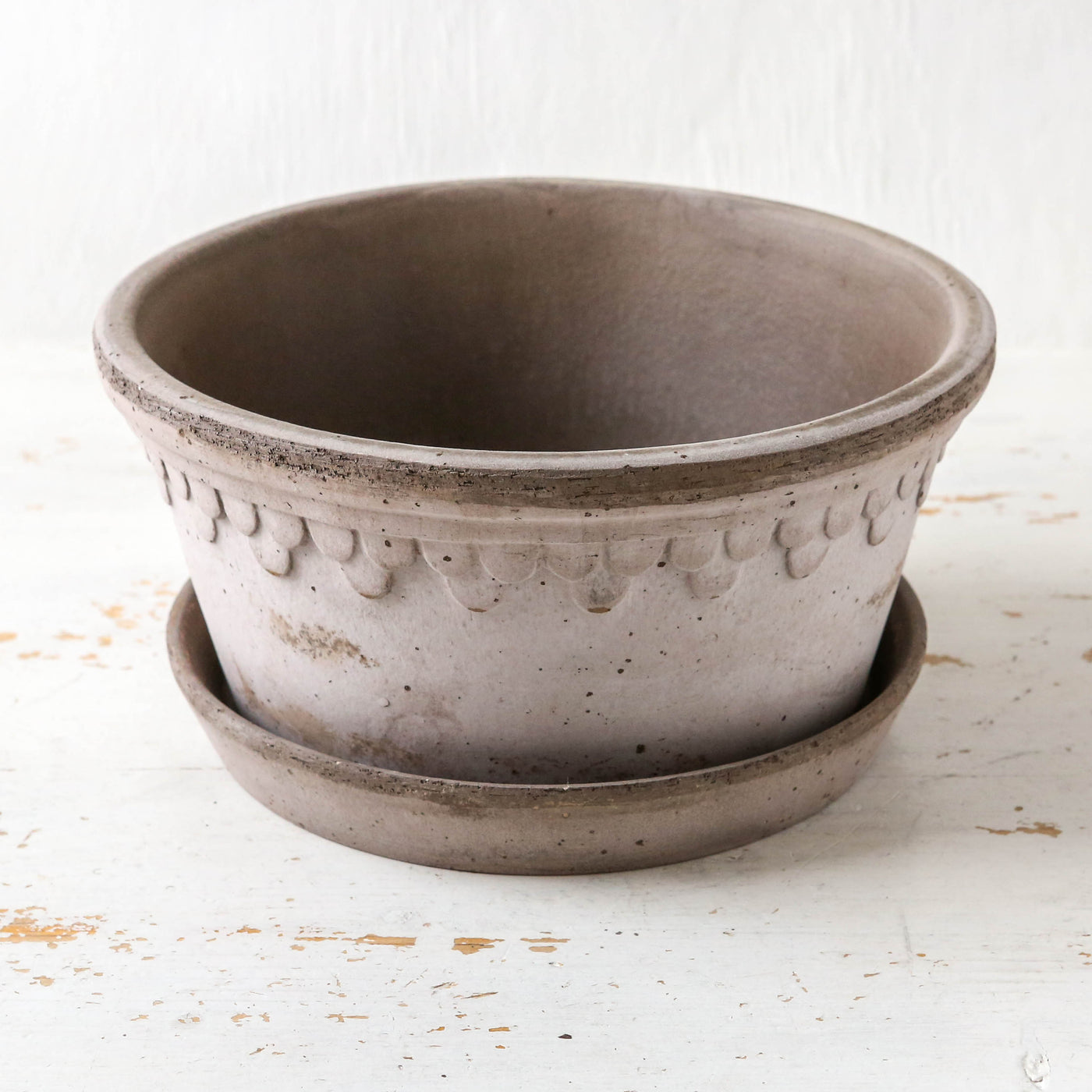 21cm Københavner Low Plant Pot & Saucer - Grey