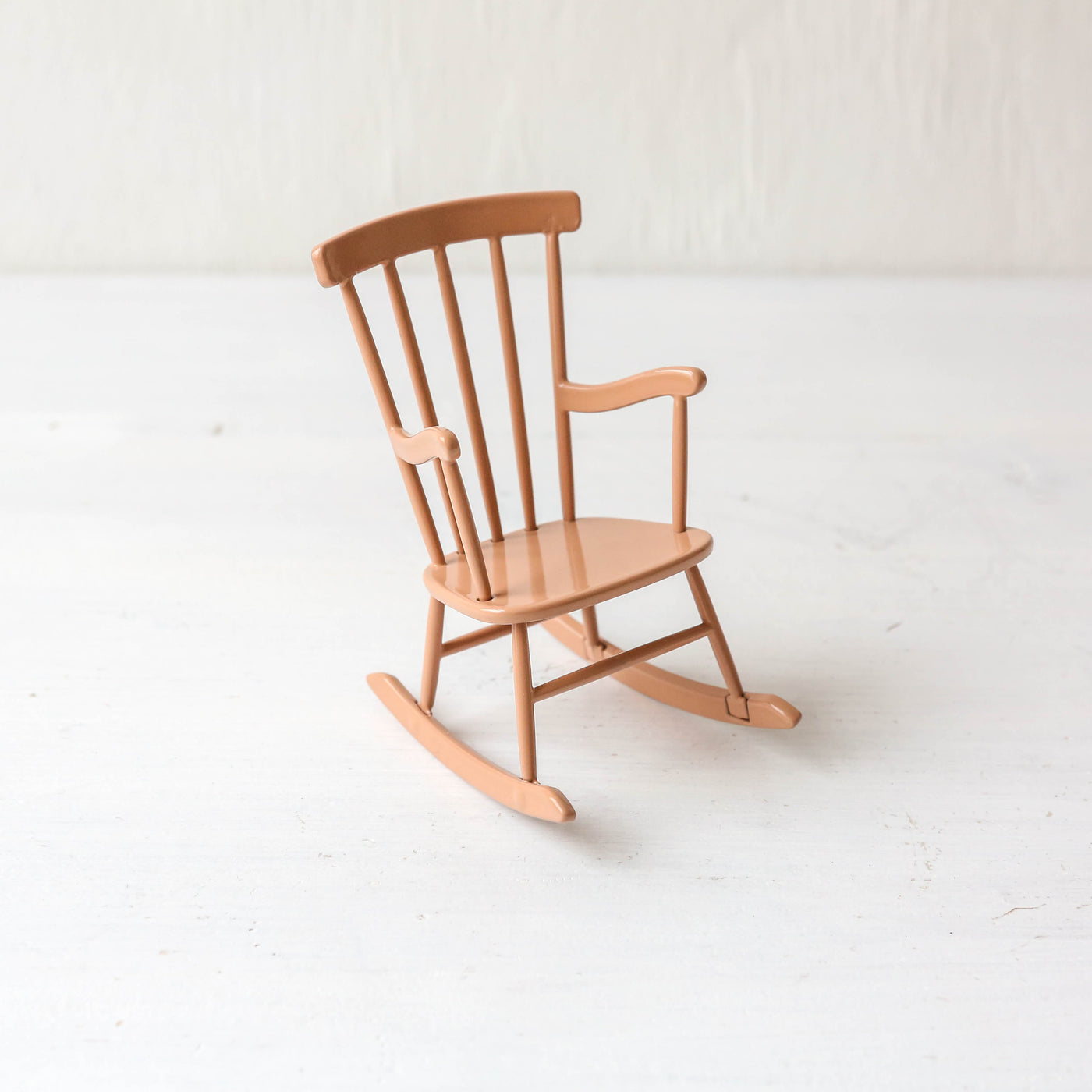 Maileg Mouse Rocking Chair - Dark Powder