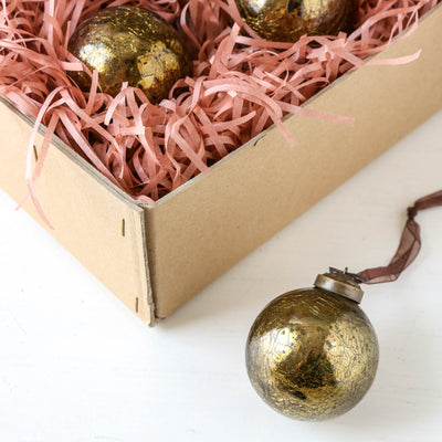 5cm Olive Crackle Glass Bauble