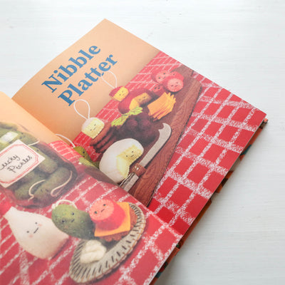 Trinkets : Felt foods to sew and love