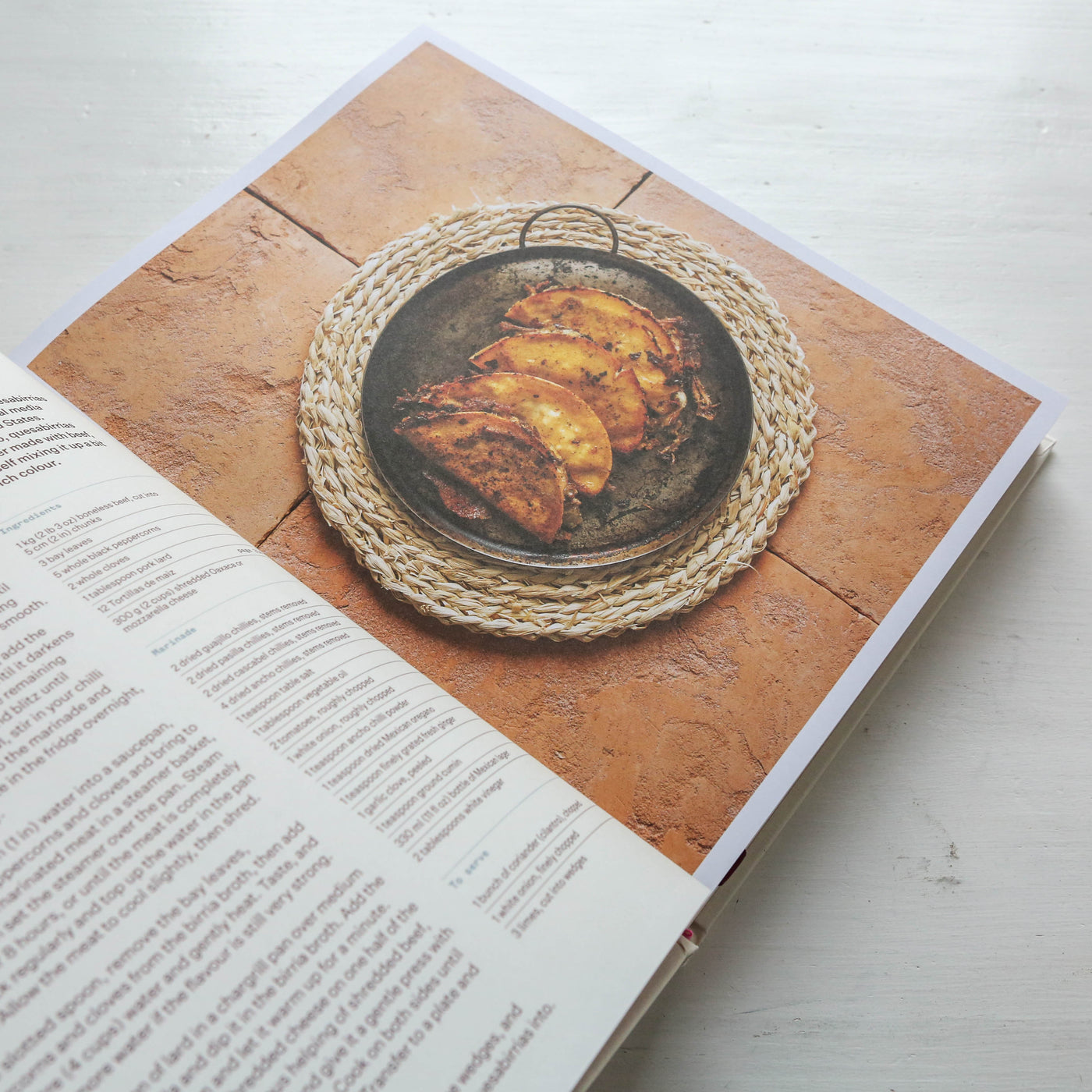 La Mesa Mexicana : The Food of Mexico