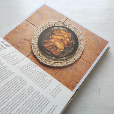 La Mesa Mexicana : The Food of Mexico