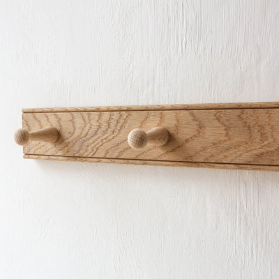 Oak Shaker Peg Rail - 4 Pegs