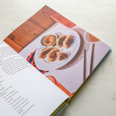Dumplings : 80 Delightful Dumpling Recipes from Asia