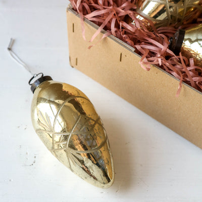 10cm Etched Cone Bauble - Antique Gold