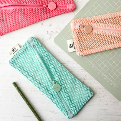Mesh Pen Case by Mark's Inc