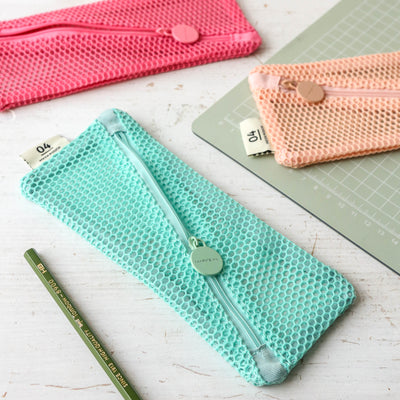 Mesh Pen Case by Mark's Inc