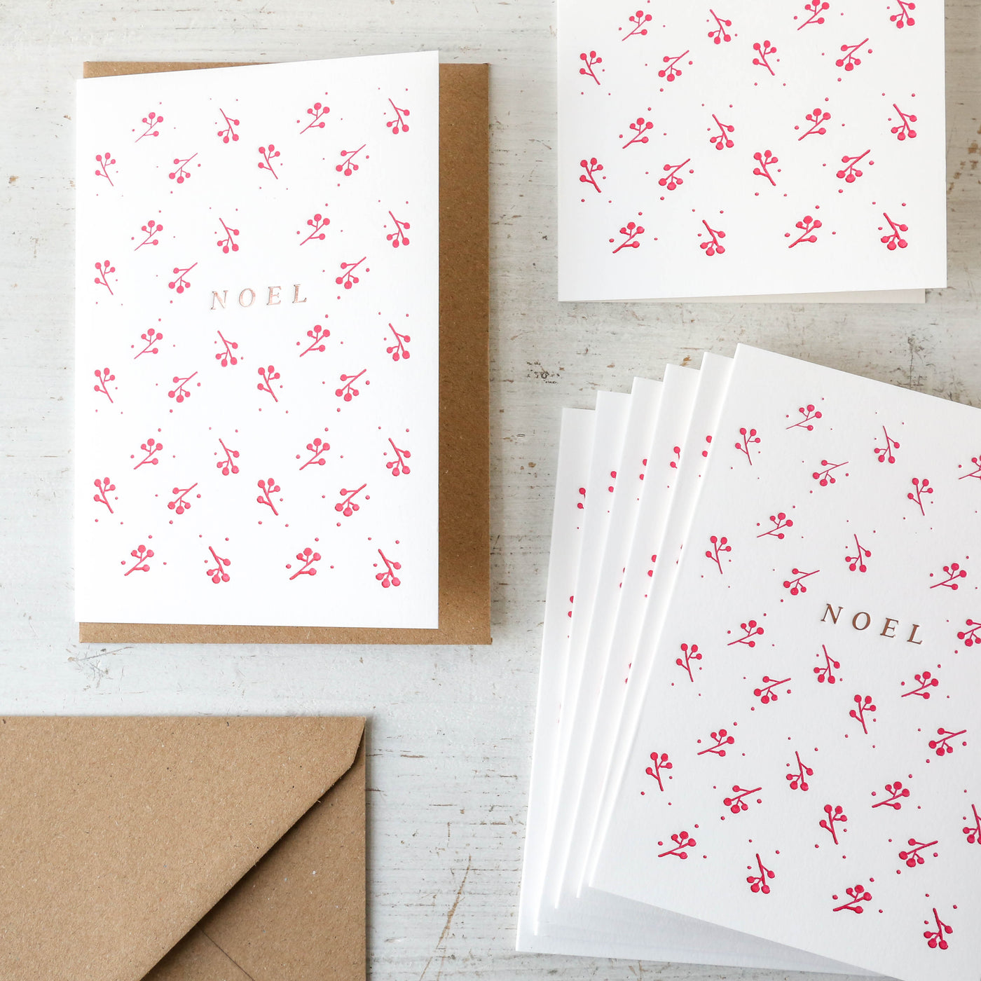 Noel  - Pack of 8 Christmas Cards