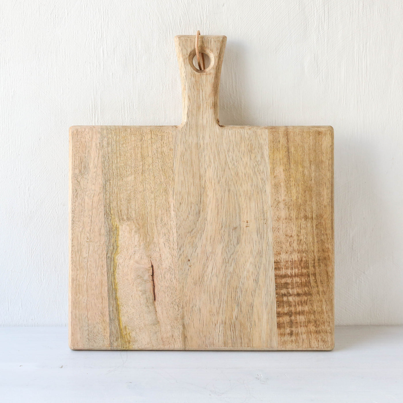 Paddle Shaped Mango Wood Chopping Board