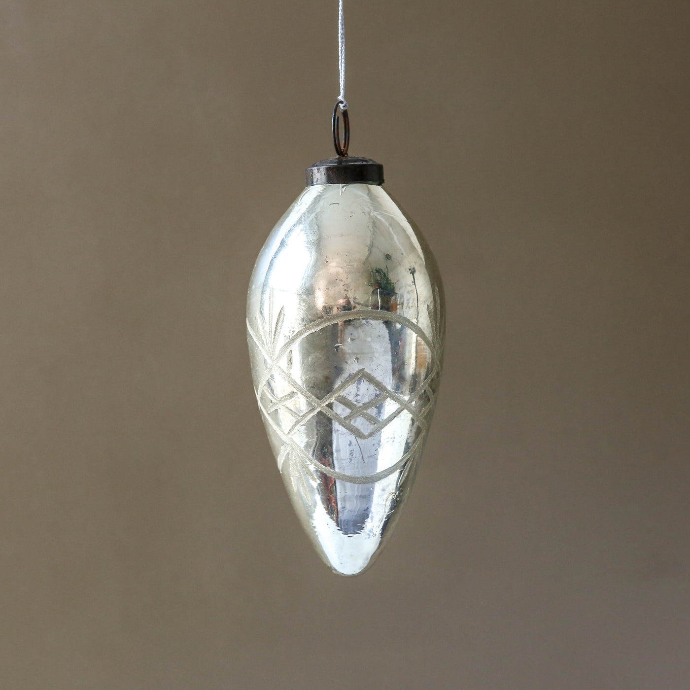 10cm Etched Cone Bauble - Antique Silver