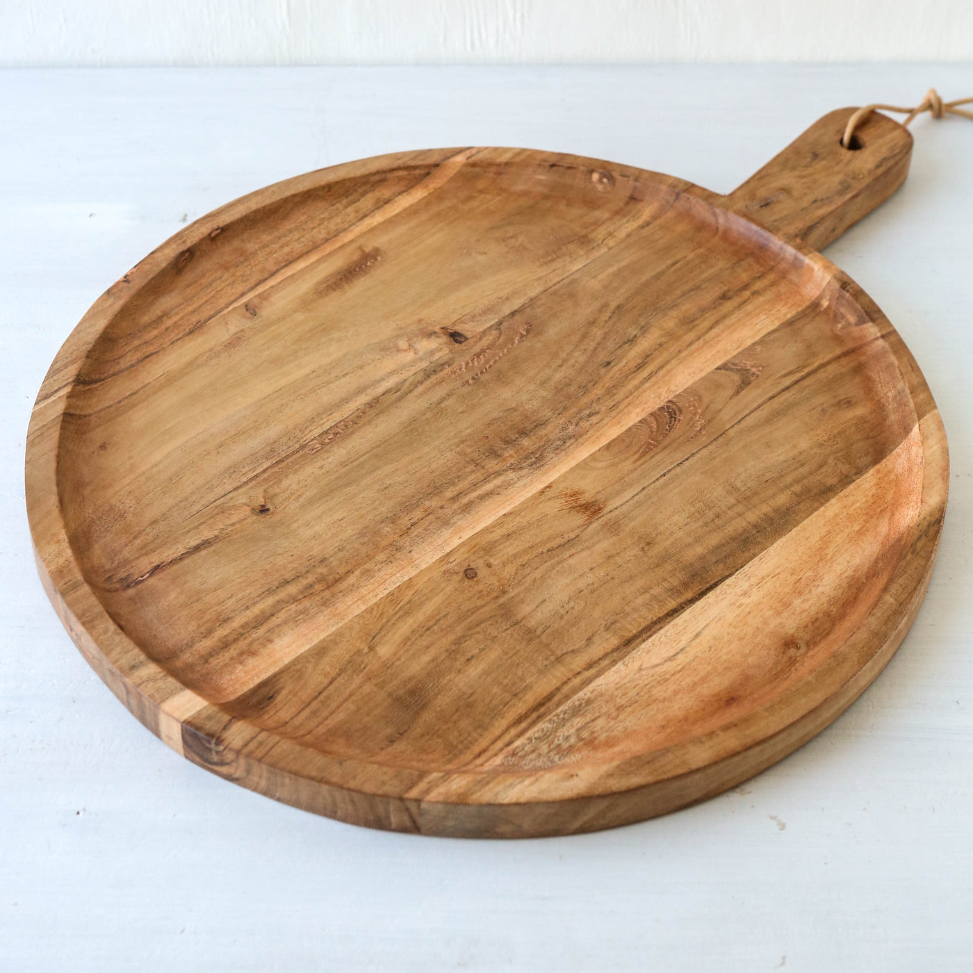 Round Acacia Wood Carving Board
