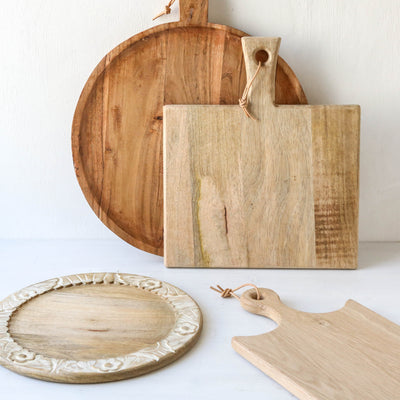 Paddle Shaped Mango Wood Chopping Board