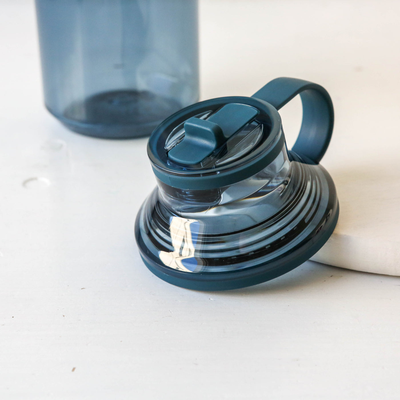 950ml Active Spout Water Bottle by Kinto