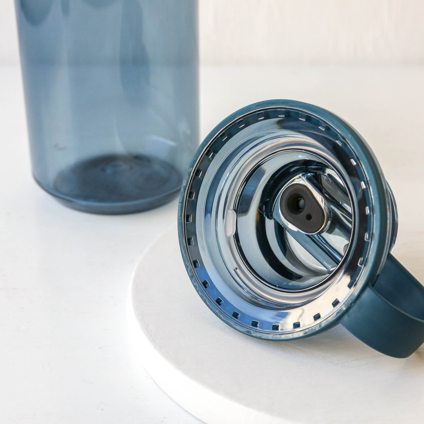 950ml Active Spout Water Bottle by Kinto