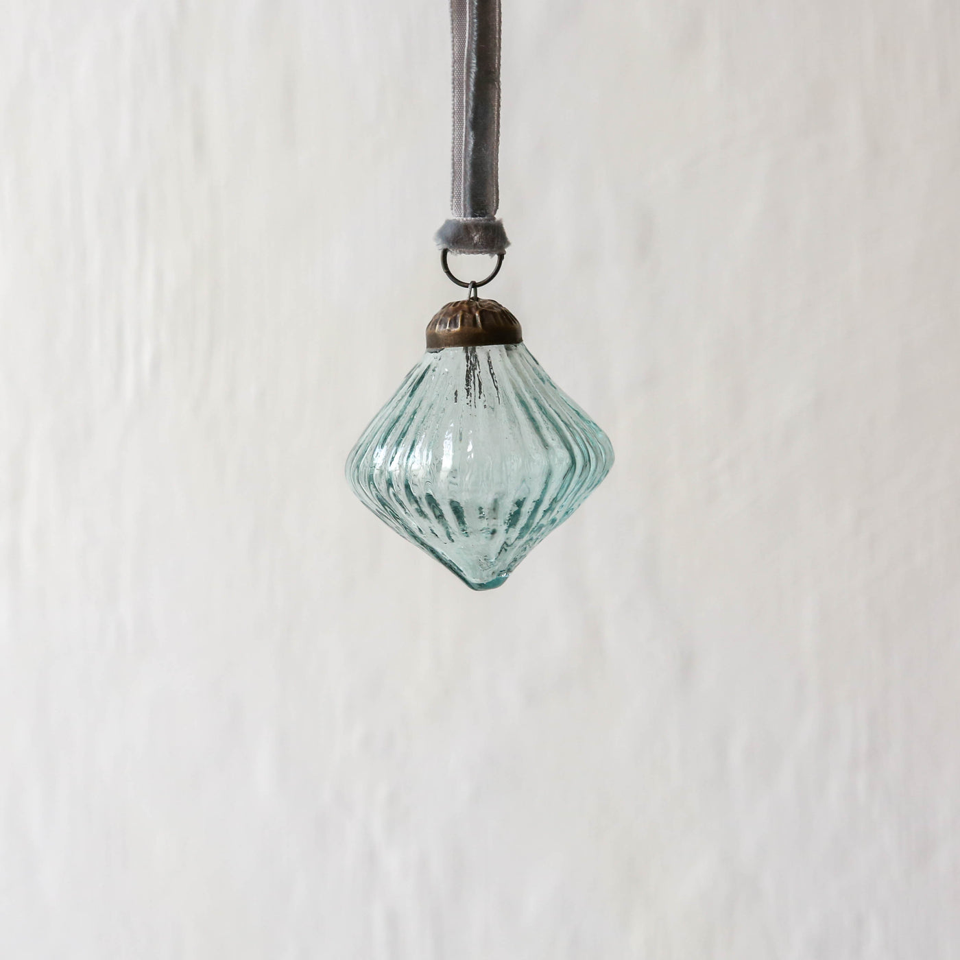 5.5cm Ribbed Glass Lantern Bauble - Aqua