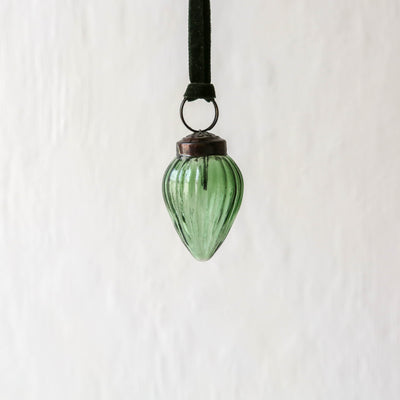 5cm Ribbed Gourd Glass Bauble - Green