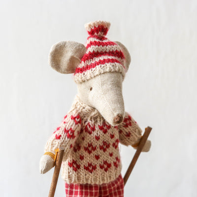 NEW Winter Mice With Ski Set & Hat - Mum Mouse Red