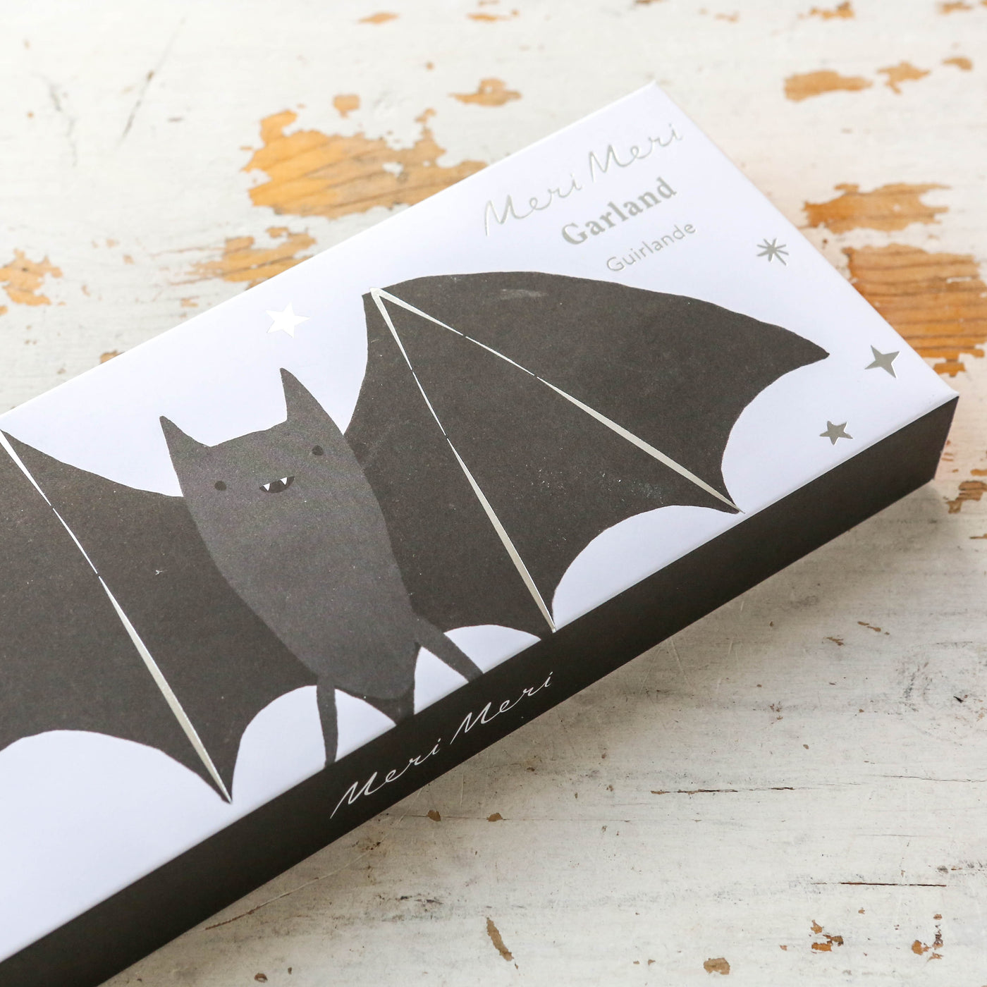Bat Garland