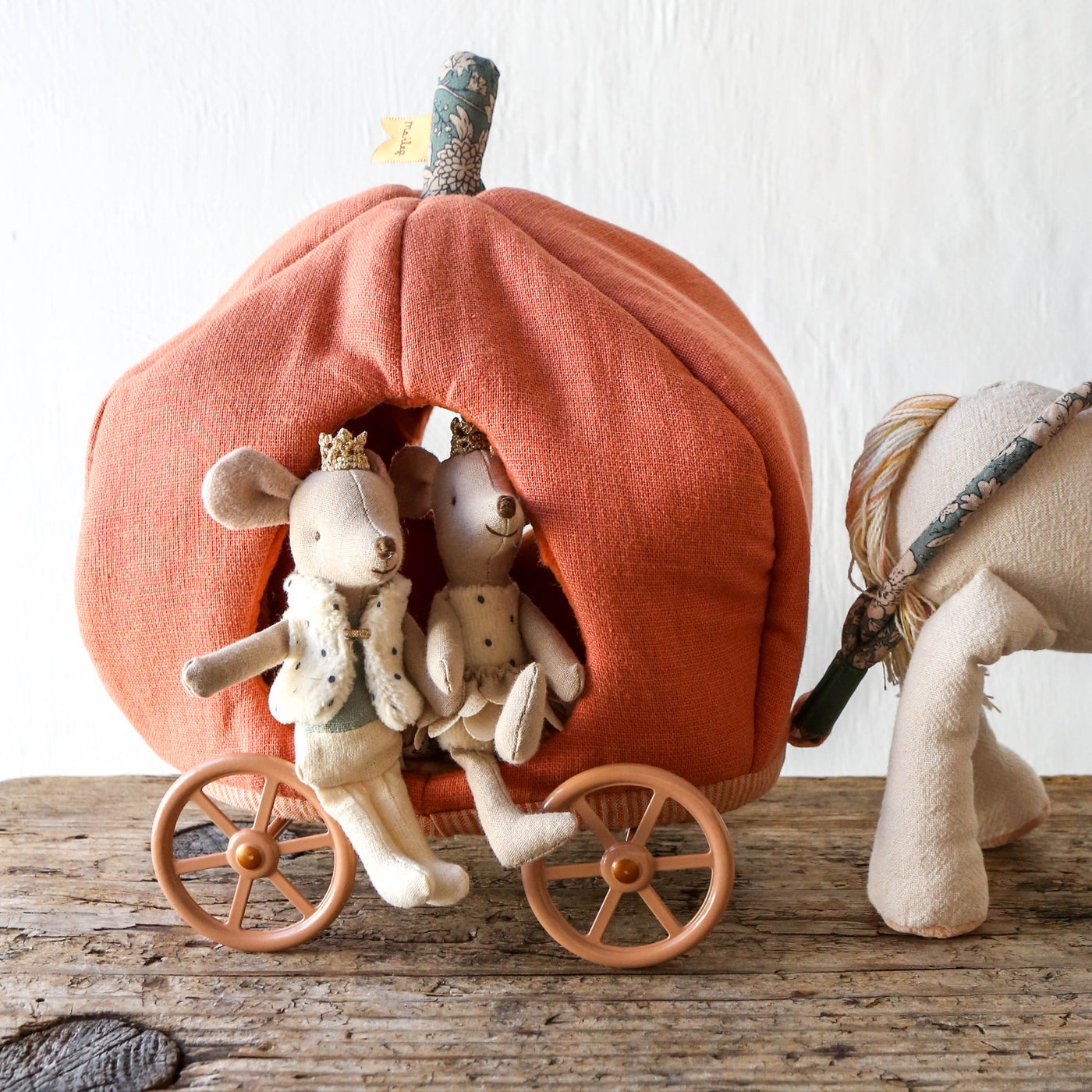 NEW Maileg Mouse Pumpkin Carriage