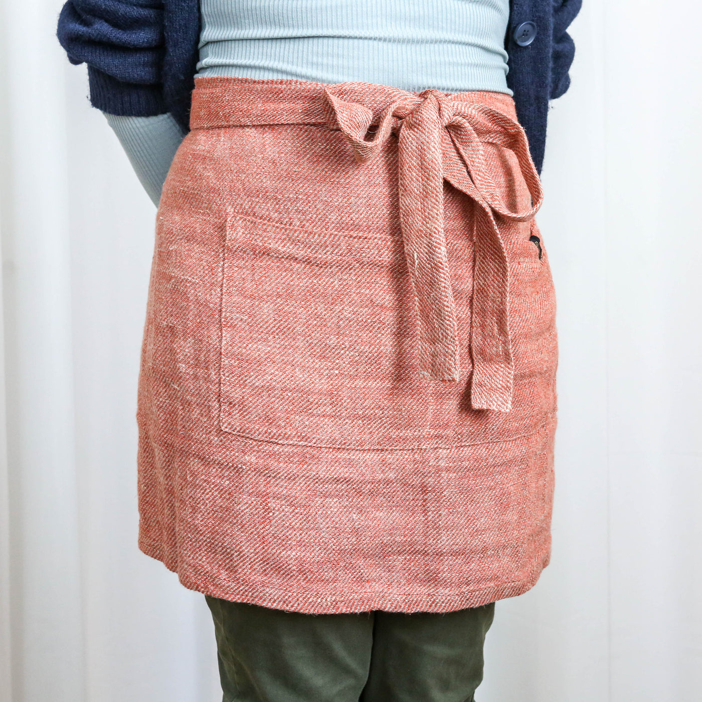 Linen Bistro Apron - Brick